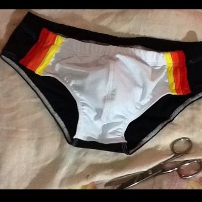 ¡Advertencia! Mi perfil solo puede ser visto por personas mayores de 18 años.
Venta de ropa interior para caballeros marca AUSSIEBUM.