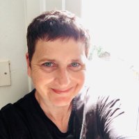 #Hellomynameis Ros (@carersldn) 's Twitter Profile