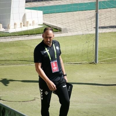 entrenador de fútbol
C.D.Castellón ( reto Iberdrola)
C. D. Almazora. ( amateur B y juvenil A)
CD. ONDA ( Liga Valenta autonómica)
CD. moró (1 regional)