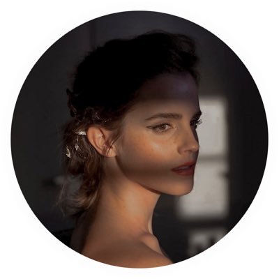 undahlianoir's profile picture. 𝖩’𝖺𝗂 𝗽𝗲𝘂𝗿 𝖽𝖾𝗌 𝗰𝗼𝗲𝘂𝗿𝘀 𝗌𝖺𝗇𝗌 𝗹𝘂𝗺𝗶𝗲̀𝗿𝗲.