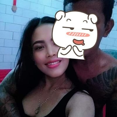 Akun di pegang berdua,suka 3 some.. wife suka yg dewasa.
yg mau tukar photo & video,. DM