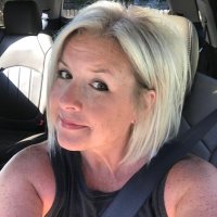 Stephanie Burrows - @kncmom2 Twitter Profile Photo