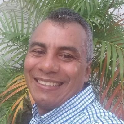 Comunicador Social- Periodista, Egresado Universidad Autónoma del Caribe