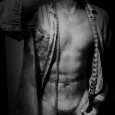 Lovingthekink's profile picture. Lover of Black & White photos
Peddler Of Kink 
Its All About The Curves 
No Follow Is A Unfollow