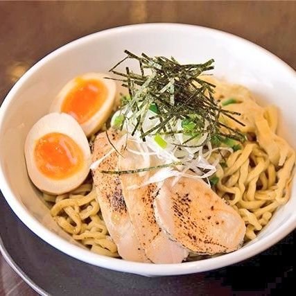 仙台市青葉区で宮城健一の 煮干しラーメン屋を 目指している せんごくにぼしの あいないです 【営業時間】月火水木金土10:00~22:00 日祝10:00~20:30 不定休 RTサービスはラーメンご注文のお客様が使えます 腹ペコえこひいきクーポン使えます アネックスの方もRTします