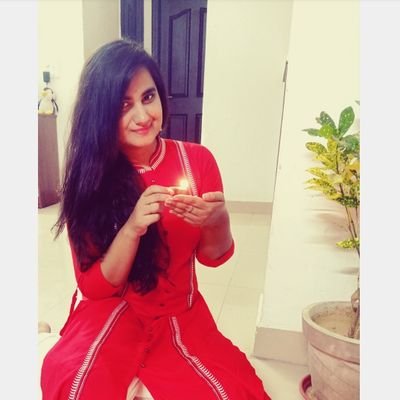 8arya's profile picture. A traveller✈️|| Passionately curious, stubborn soul on a Journey of self discovery💓💓|| fitness enthusiast|| ☕ Chai pe charcha mosty on History and Politics...