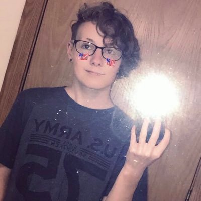 MaidenGoth's profile picture. 