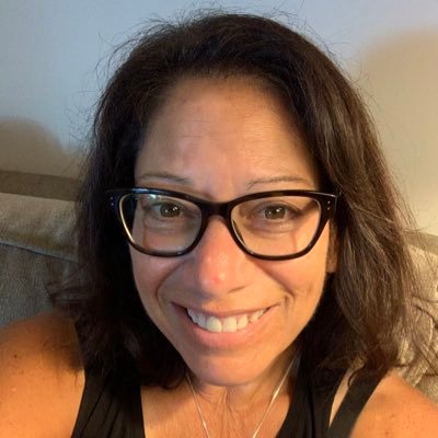 SavtaOfFive's profile picture. All in the Family