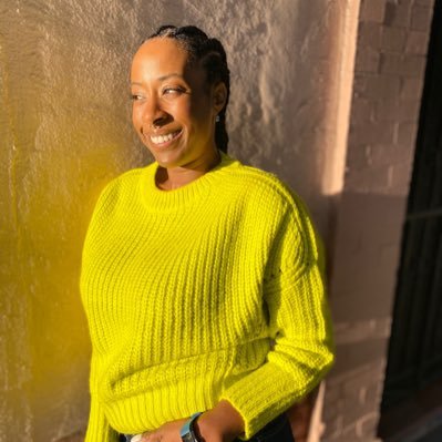 flowinthelight's profile picture. REMOTE-Telehealth Somatic practitioner, Tarot Reader & Life Coach: 🇭🇹 Haitian; Afrakan Am ✊🏾; Indigenous 🦅; Spiritual 🐍🌊🌈⚡️ Embodied Practitionerr