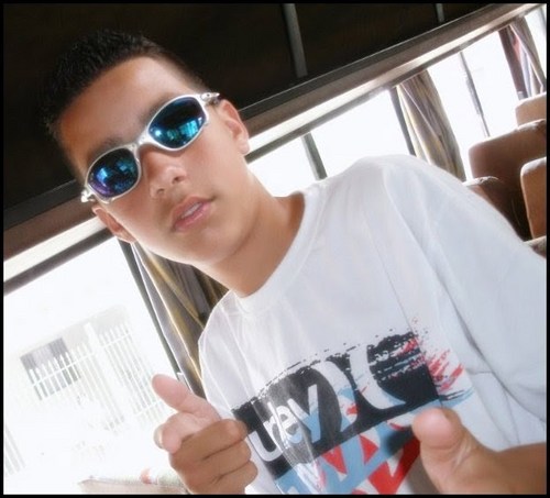.......$....picadilha de boy & coração de malandro....$......
       ......$...........minha facção é Jesus........................$.....