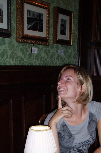 serraozn's profile picture. canı sıkılır gezer,üzülür gezer,mutlu olur gezer,neşeli olur gezer,kısacası hep gezmek ister . gezmek istemesinin de sebebi aslında ALIŞVERİŞ dir:)