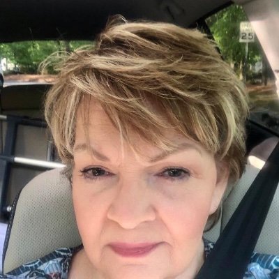 gloriadyer123's profile picture. 