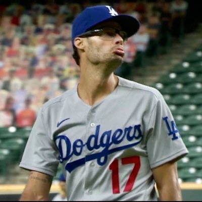 pleepers's profile picture. Love golf,sports, music (almost everything), and film. LA Kings fan since the forum days! Blood type: Dodger Blue. RT's are NOT endorsements!