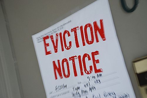 Accufast Eviction Services 44709 Beech Avenue, Lancaster, California 93534-3206 Toll Free: 877. 81.COURT - (877) 812.6878