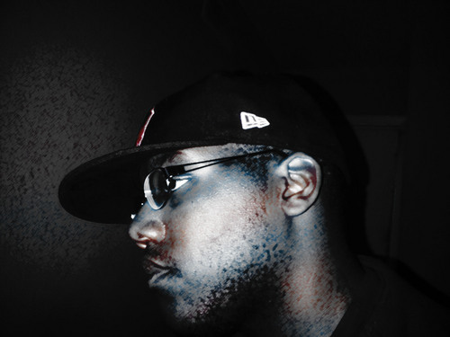 diahlect's profile picture. y’all take this shit too serious for me