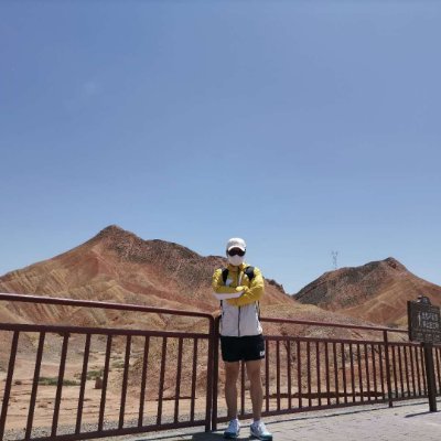 zhenglong20's profile picture. IT https://t.co/WykM8pGAEH lover