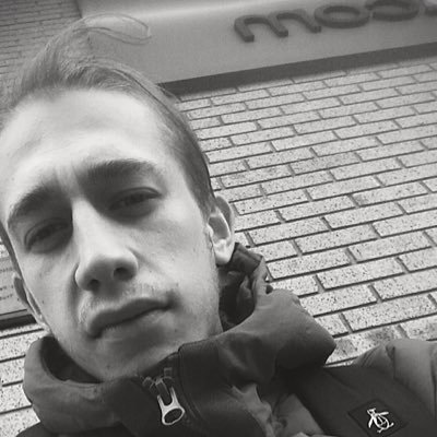 co11ins99's profile picture. twitch streamer on Xbox . 🎮🤟🏻🔥❤️I’m 21 I’m from England and I’m London based