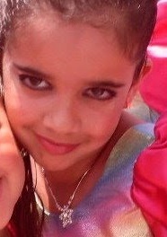 My name's Mayara,I'm brazilian ..
Follow me , please (: