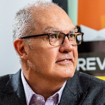 Thought leader. Advisor on Strategy, Disruptive Business Models and Technology. We live in exciting times- let's make the most of it. http://t.co/h8ORIYry0q