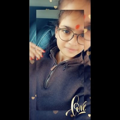 mahikasharma11's profile picture. 