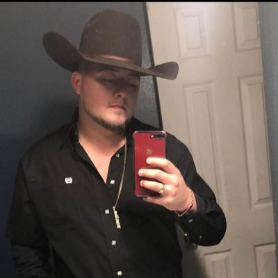 karlap134's profile picture. 