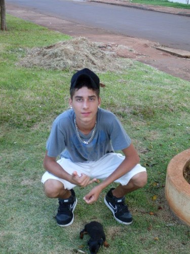 um Menino Disposto A Vida,Felicidade..E tudo de bom que a vida oferece.:)