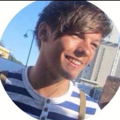 #LOUIS: ɑnd i would mɑrry you, hɑrry                                 
11/07 - Louis is free ❤️