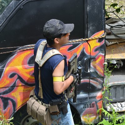 派手髪カラコン前髪重ため舌ピタトゥーがド性癖(あくまで目安)
休みが2日あったら大阪行ける(金があれば)
ココ最近艦これしかしてない
( ᐛ )パァ
