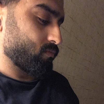 أتيتُ كالنَّارِ للدنيا لأشعلها وفكرةُ الماءِ لا تكفي لإخمادي 🫀