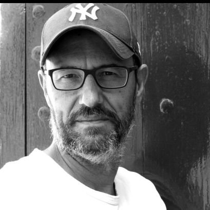 Periodista esportiu, llicenciat en història i tècnic Uefa A. Creador de https://t.co/UlMP6QmaIt. Parlant del @GironaFC a @montiliving