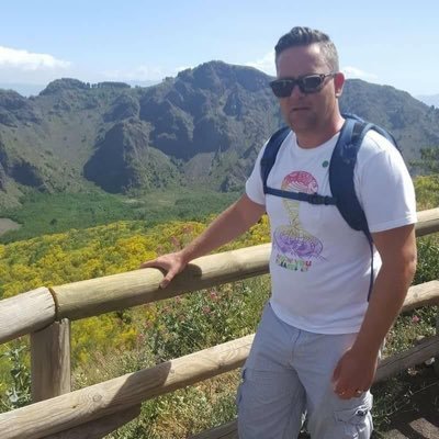 thejimpage's profile picture. 