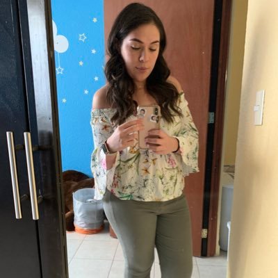 Cinthiily Profile Picture