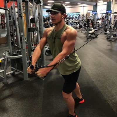 ZachKraus4's profile picture. если хоккей было легко, они называют это футбол