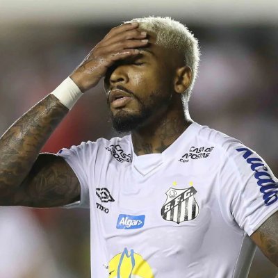 santasticavila's profile picture. fascismo aqui não