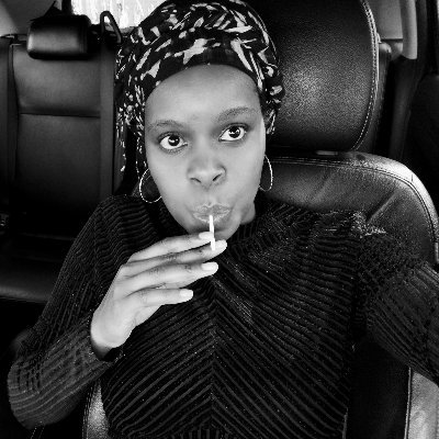 MissSlenda_89's profile picture. Wits Graduate in Politics and International Relations. Mother to a Tween 😍 SkinCare Therapist. Future Attorney for African Organizations 🙂🙂💛💜