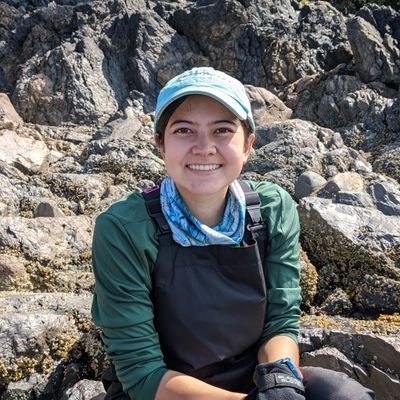 PhD Student at @ucd_cmsi and @bodegamarinelab 🐚 she/her/hers
