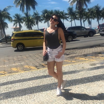 laurigam30's profile picture. Todo pasa por algo 🙌🏻. Química Farmacéutica, egresada de la FCQ-UNA