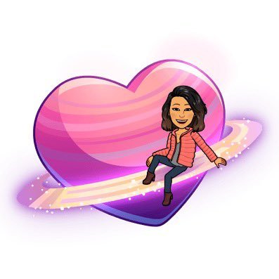 mariaholla's profile picture. 