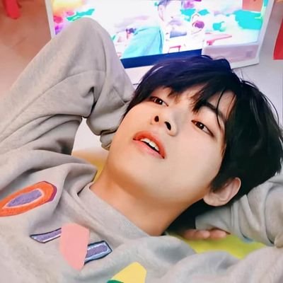 Momo73917351's profile picture. Dream as if you'll live forever.
Live as if you'll die today.
