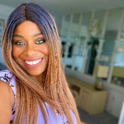 TeondraMills's profile picture. Hawaii Luxury Real Estate Agent. First-Class Experience. Luxury is an experience from start to finish not a price. Your Dream of Home ownership can be a reality