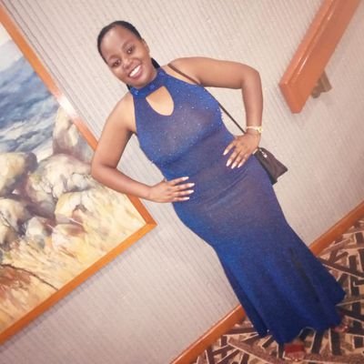 #Missreal...#thequeen👑...#mediapractioner...studying @Midlands state university(MSU)...Chelsea⚽️...music🎵 is bae...
