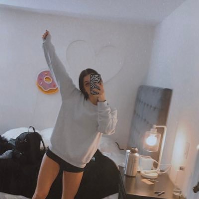 Charli damelio💕✨nick Austin probably sticks🌚🪐𝗿𝘆𝗹𝗮𝗻𝗱 𝗶𝘀 𝗯𝗮𝗲♡