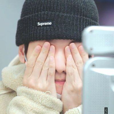 °˖✧EXO✧˖°☆ミ☆彡°˖✧CB✧˖°☆
⁼³₌₃(づ-̩̩̩-̩̩̩_-̩̩̩-̩̩̩)づ
