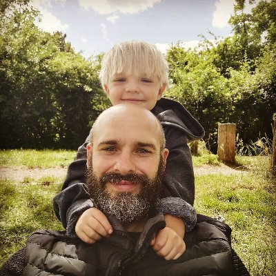 Norfolk lad with 2 cracking boys. Played a bit of Cricket and football in my time.