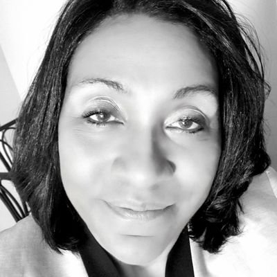 Non Profit Founder🤍
Business Owner❤️
ADVOCATE💜
Practitioner💛
Teacher🧡
Speaker💚
@theshespotatlanta @theshespotohio @ohwomenagainstdomesticviolence