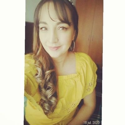 JPaolaMoreno's profile picture. Ingeniera en Sistemas