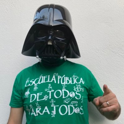 Maestro de Infantil, Padre y Fotógrafo.Madridista, Granadinista, PostMourinhista y Alonsista. Solo creo en Star Wars.Escuela Pública!!! Tu puta madre.