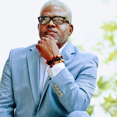 E. Stanley Richardson is the Poet Laureate of Alachua County, Florida and Founder of ARTSPEAKSgnv Inc
https://t.co/V8ZVqthlCe