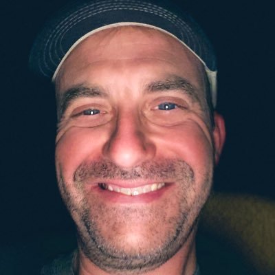 jshoebox's profile picture. 