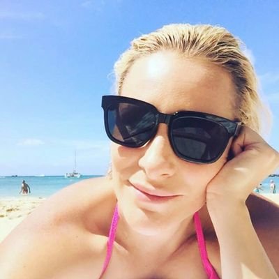 iam_juliaguli's profile picture. morinlup@gmail.com